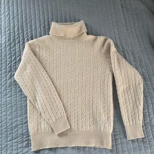 Cashmere sweater